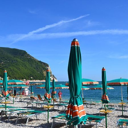Apartament Via Pesaro A/C Marcelli Zewnętrze zdjęcie