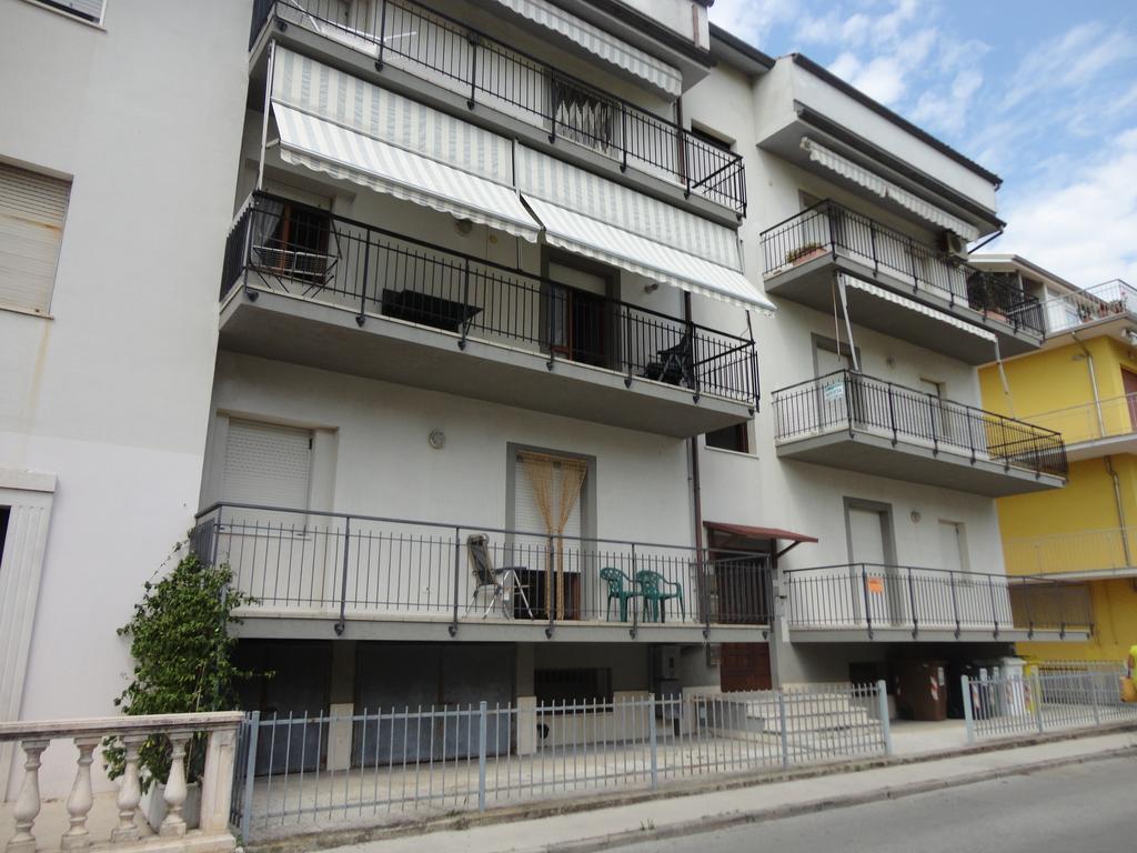 Apartament Via Pesaro A/C Marcelli Zewnętrze zdjęcie